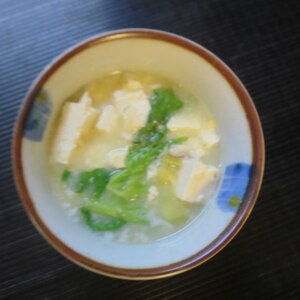 レタスと豆腐の味噌汁